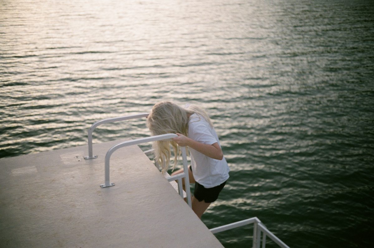 Rangefinder vs SLR Cameras, pros and cons of each style of camera The