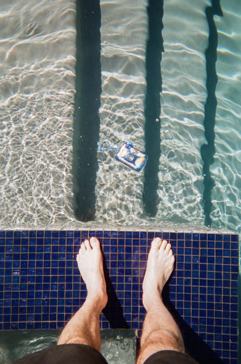 FujiFilm QuickSnap Waterproof disposable camera reviews TheDarkroom