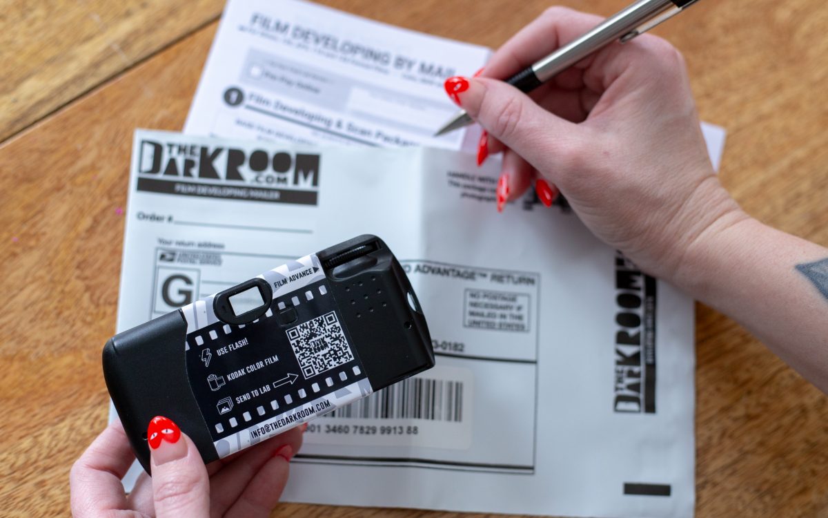 The Darkroom single use camera comes with a free film mailer making  disposable camera development easy as you can order and ship directly from home.