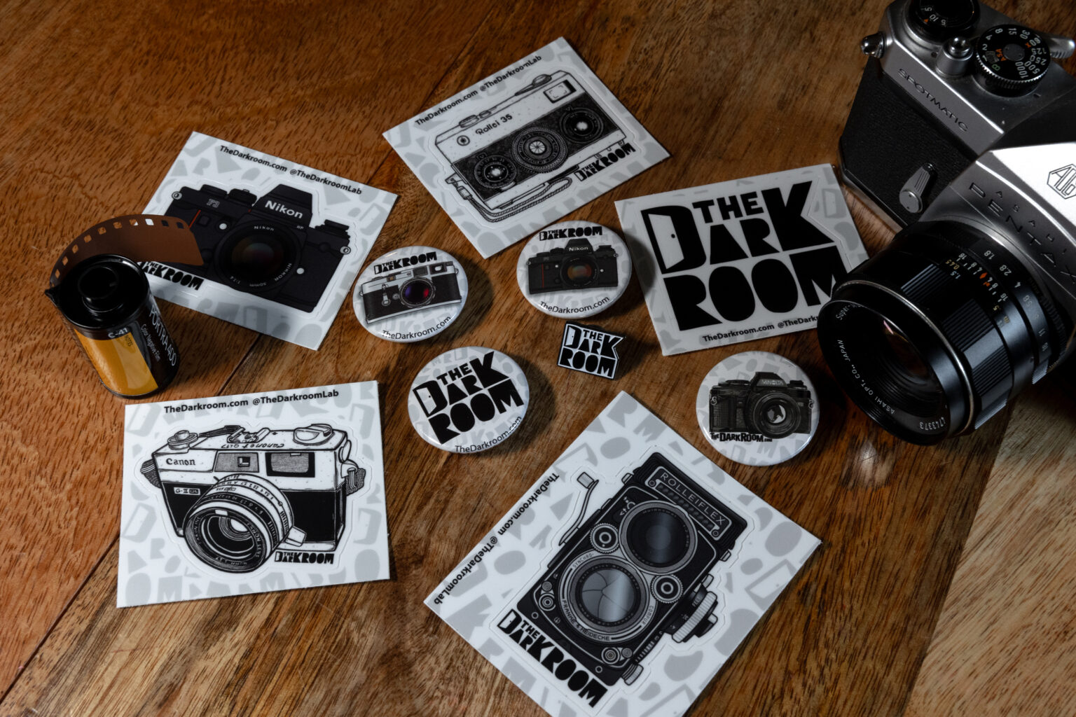 Sticker and pin pack